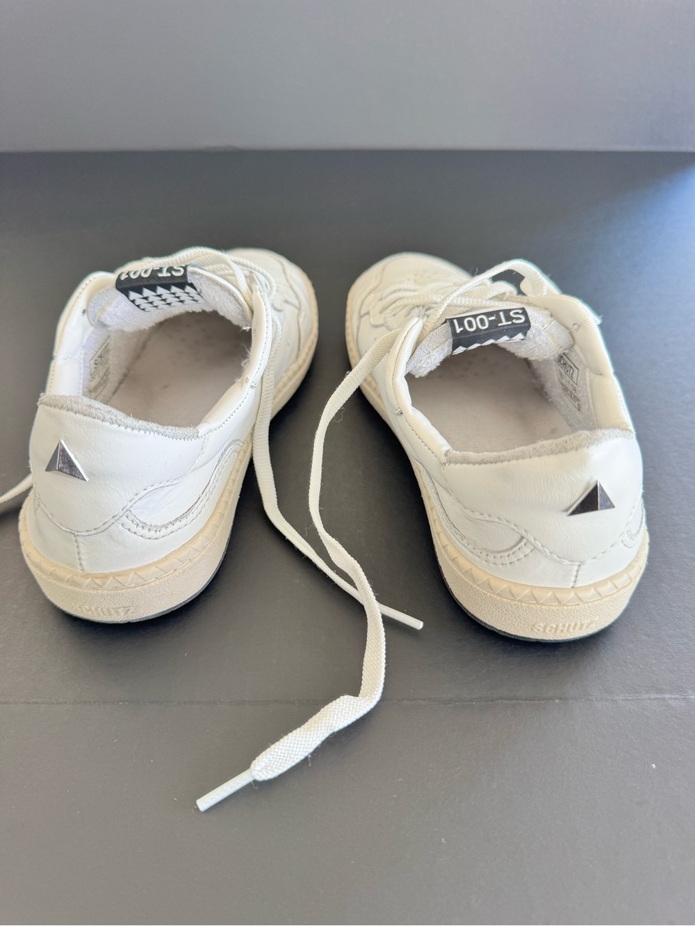 SCHUTZ ST-001 Women’s White Low-Top Leather Sneaker - Picture 9 of 12